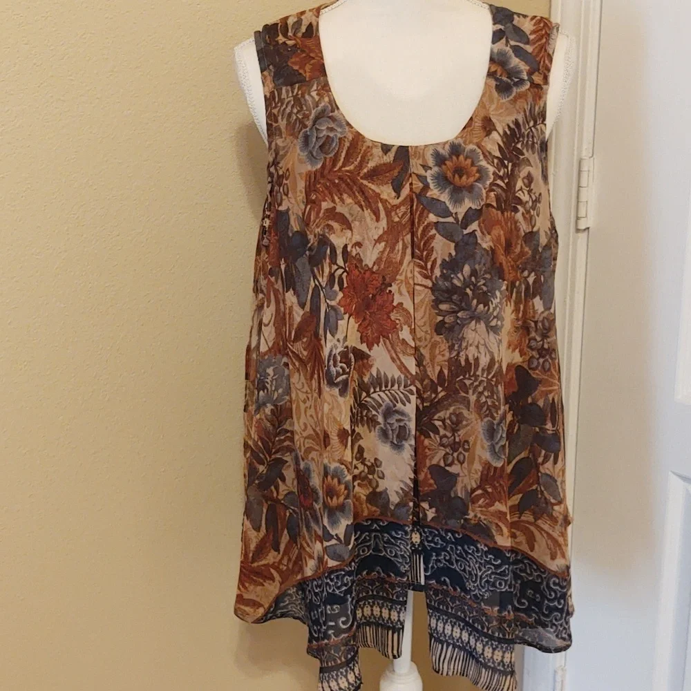New Directions Ladies Sleeveless Blouse with Chiffon Overlay - Picture 1 of 8